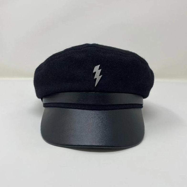 Stellar, Moto, quality, road safe,  biker culture, cap, craftsmanship, leather, motorcycle, stellar, moto, retro, shine, cow hide, soft, flexible, protector, recycle, visor,  functional fashion, ride, biker, safe, vegan, 